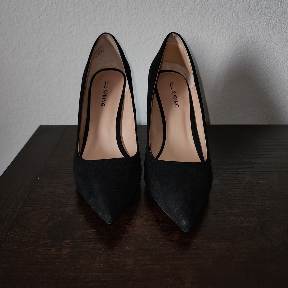 Elegant Black Women's Pointy Toe Heels Size: 7.5 - Picture 3 of 10